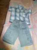 Conjunto de bermuda Jeans e camisa meia manga